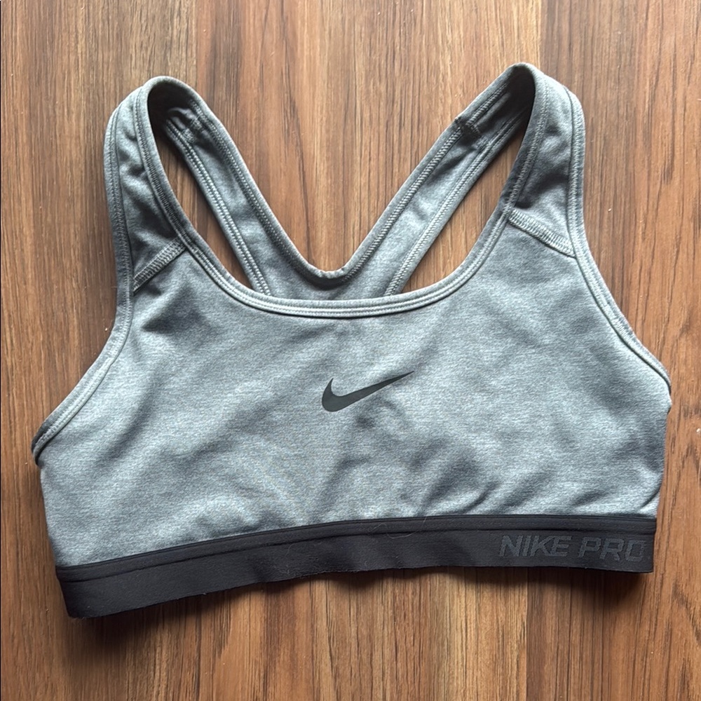 Nike Pro Women's Gray Sports Bra